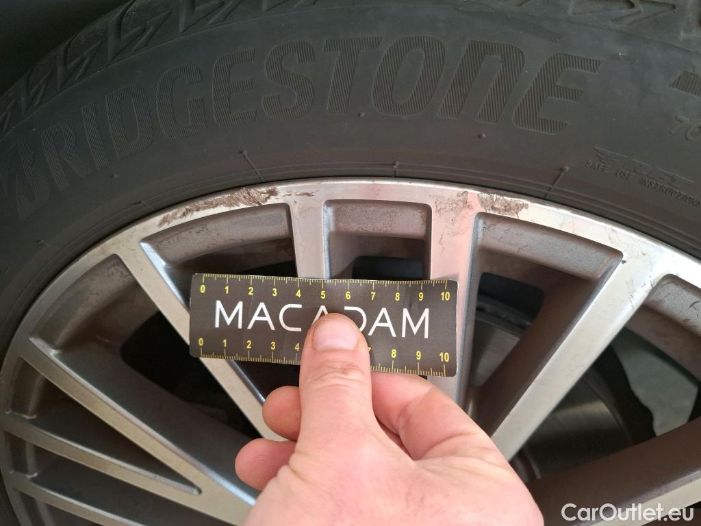  Mercedes  A-Klasse MERCEDES-BENZ Classe A Compact / 2018 / 5P / Berline A 200 Progressive Line 7G-DCT #14