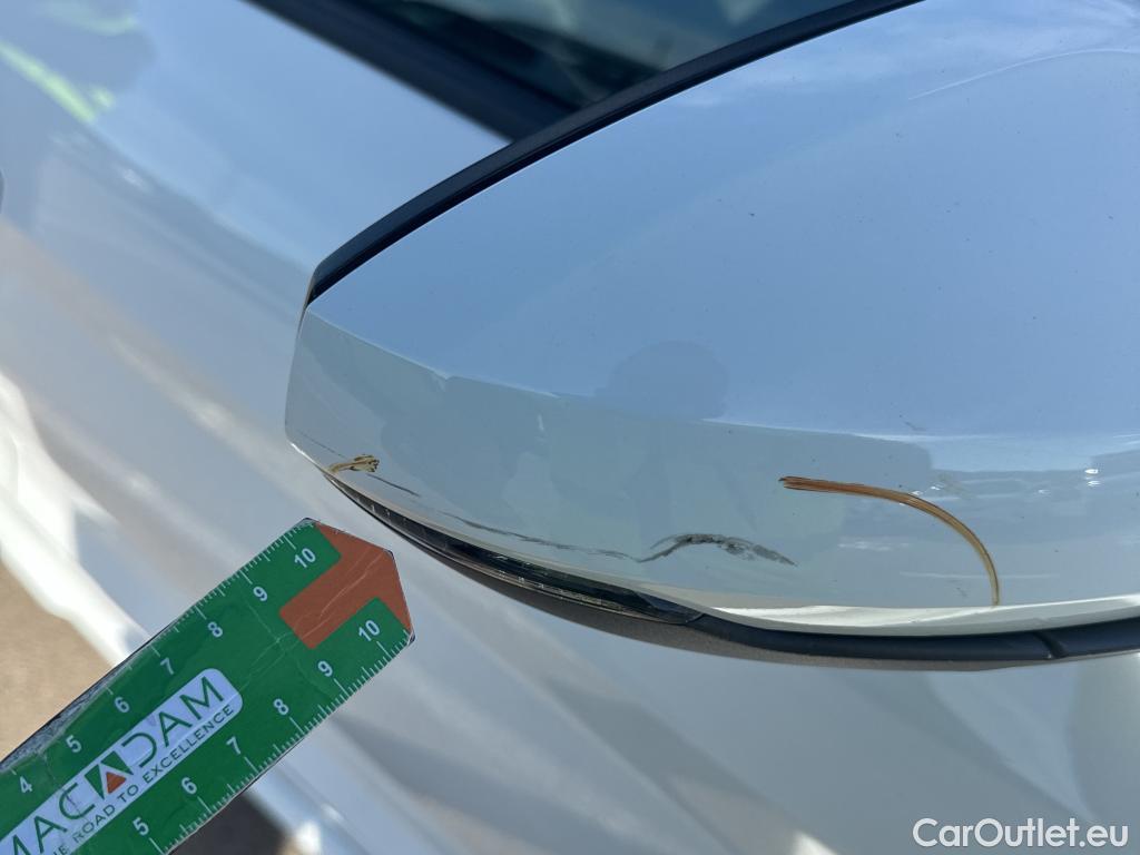  Audi  A1 Sportback AUDI A1 / 2018 / 5P / berlina con portón Sportback S line 30 TFSI 81kW (116CV) (AC) #25