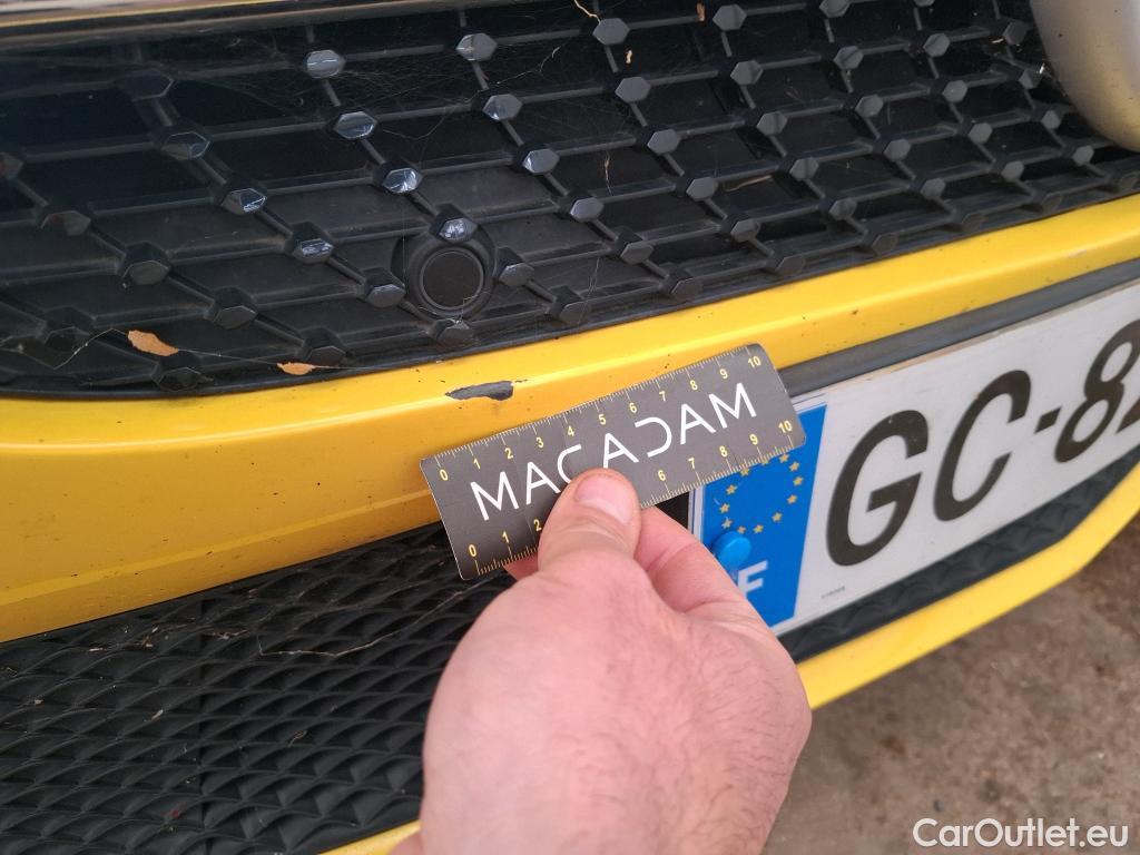  Mercedes  A-Klasse MERCEDES-BENZ Classe A Compact / 2018 / 5P / Berline A 200 Progressive Line 7G-DCT #3