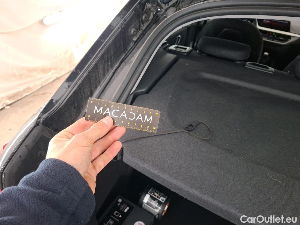  Bmw  Serie 1 BMW Série 1 / 2019 / 5P / Berline 116i Business Design #13