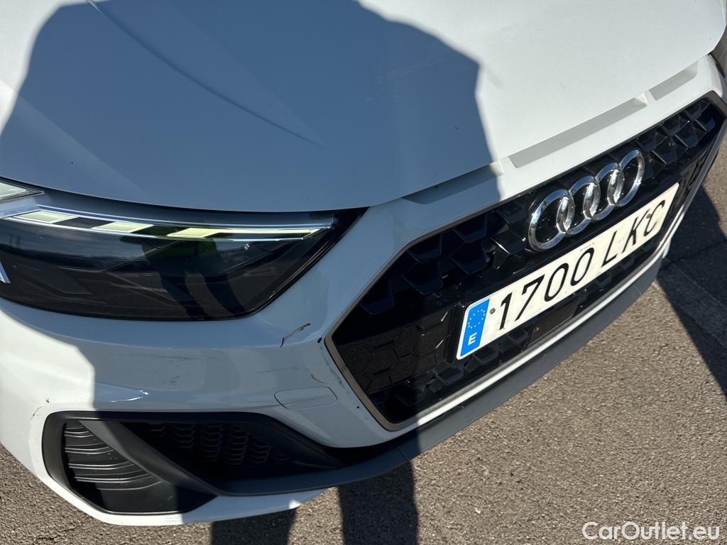  Audi  A1 Sportback AUDI A1 / 2018 / 5P / berlina con portón Sportback S line 30 TFSI 81kW (116CV) (AC) #18