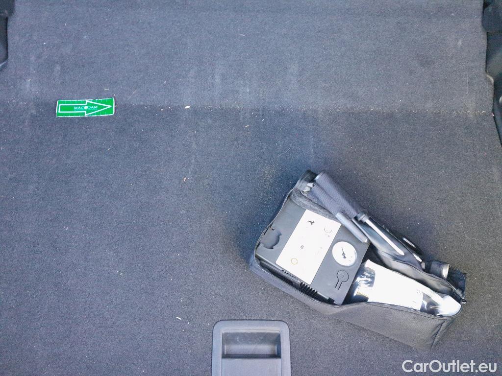  Audi  Q2 AUDI  / 2016 / 5P / todoterreno Design 35 TFSI 110kW (150CV) S tronic #1