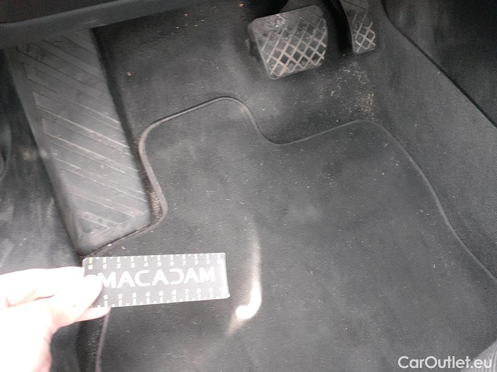  Audi  Q3 AUDI  / 2018 / 5P / todoterreno Advanced 35 TDI 110kW (150CV) S tronic #27