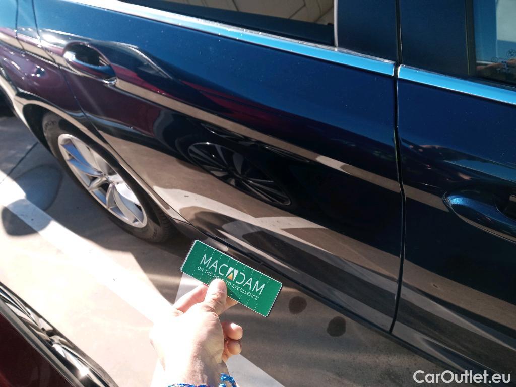  Bmw  Serie 5 BMW  / 2016 / 4P / sedán 530e iPerformance #22