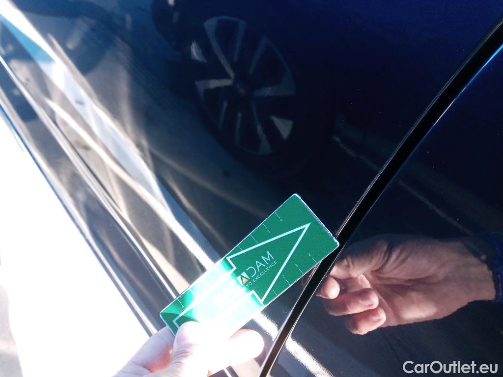  Bmw  Serie 5 BMW  / 2016 / 4P / sedán 530e iPerformance #17