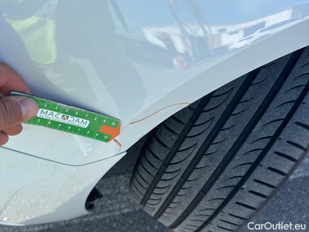  Audi  A1 Sportback AUDI A1 / 2018 / 5P / berlina con portón Sportback S line 30 TFSI 81kW (116CV) (AC) #7