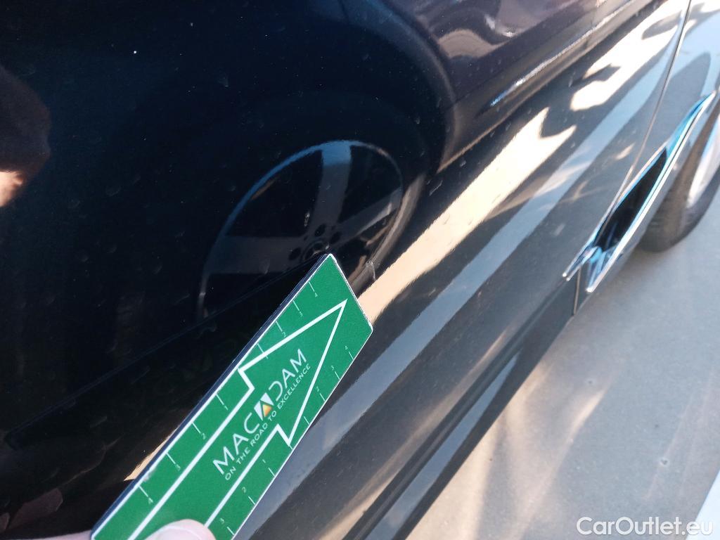  Bmw  Serie 5 BMW  / 2016 / 4P / sedán 530e iPerformance #19