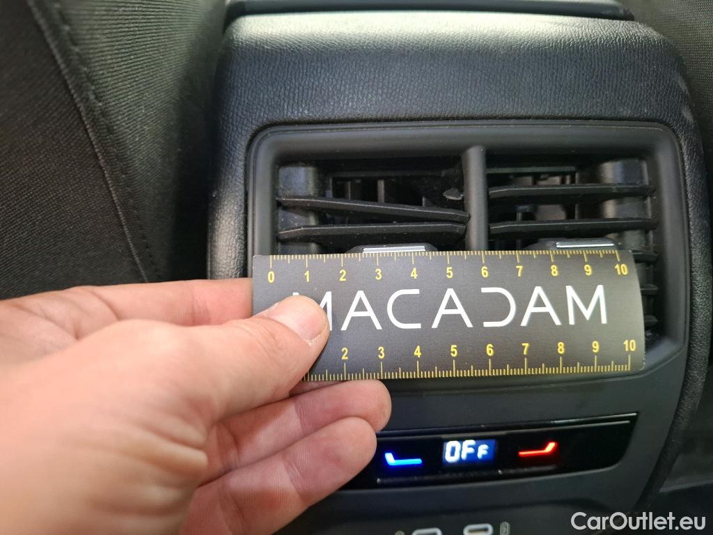  Seat  Leon SEAT  Sportstourer / 2020 / 5P / Break 1.0 eTSI 110 DSG S&S Style Business #36