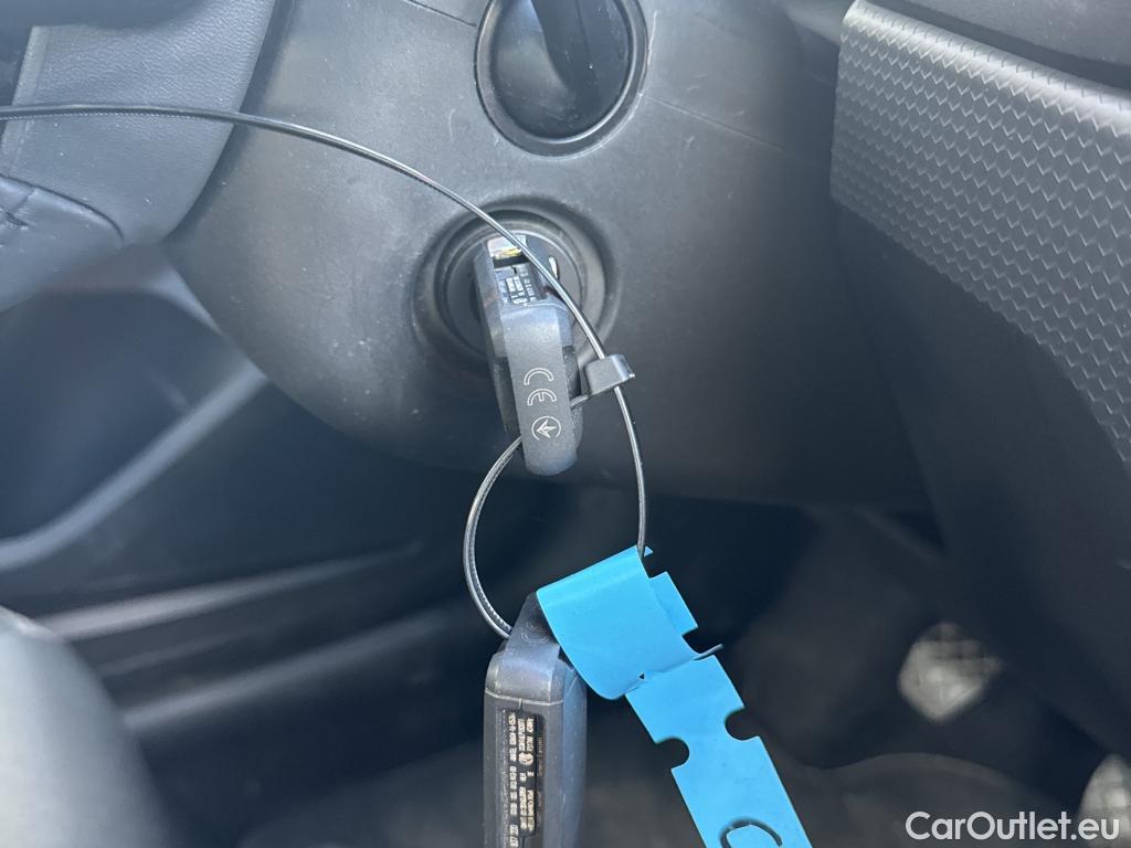  Audi  A1 Sportback AUDI A1 / 2018 / 5P / berlina con portón Sportback S line 30 TFSI 81kW (116CV) (AC) #17