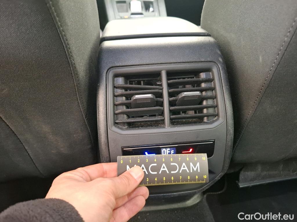  Seat  Leon SEAT  Sportstourer / 2020 / 5P / Break 1.0 eTSI 110 DSG S&S Style Business #35