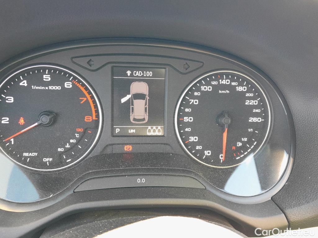  Audi  Q2 AUDI  / 2016 / 5P / todoterreno Design 35 TFSI 110kW (150CV) S tronic #4