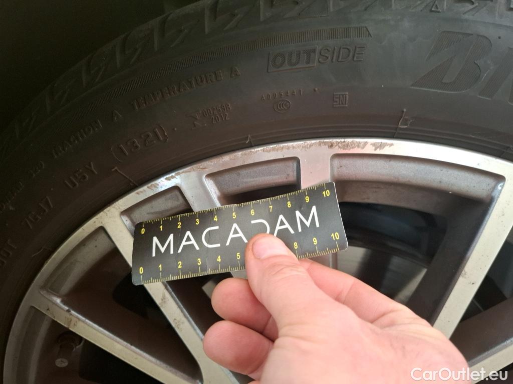  Mercedes  A-Klasse MERCEDES-BENZ Classe A Compact / 2018 / 5P / Berline A 200 Progressive Line 7G-DCT #18