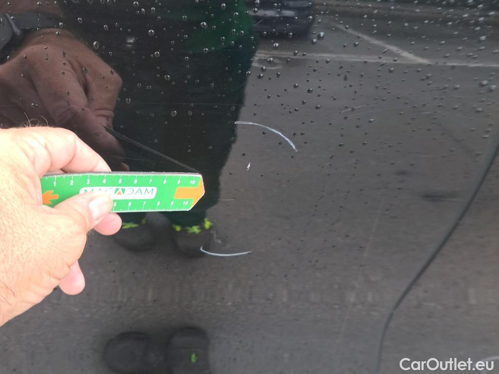  Land Rover  Range Rover LAND ROVER  Velar / 2017 / 5P / todoterreno 2.0 D240 177kW (240CV) S 4WD Auto #15