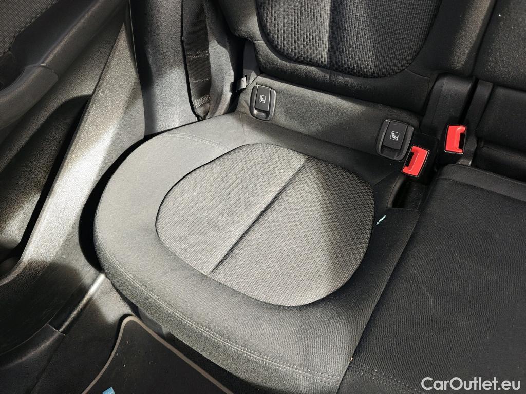  Bmw  X2 BMW  / 2017 / 5P / todoterreno sDrive18d (AC) #32