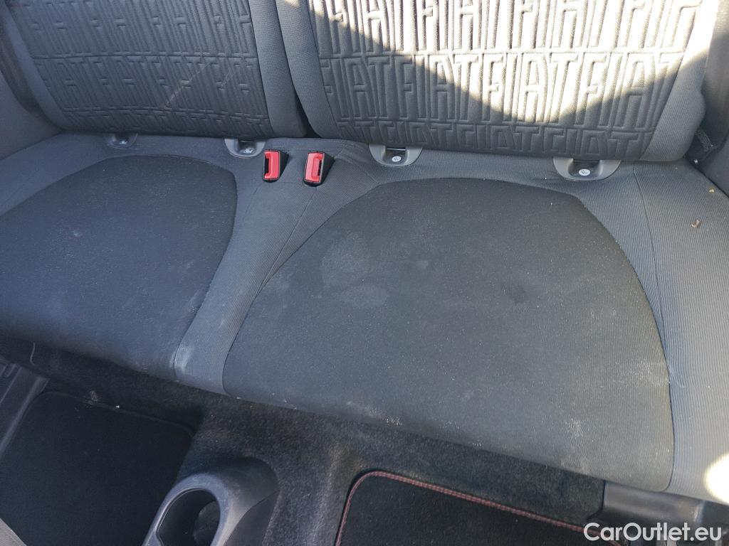  Fiat  500 FIAT  / 2015 / 3P / berlina con portón Red 1.0 Hybrid 51KW (70 CV)(SP)(SL) (AC4) #6