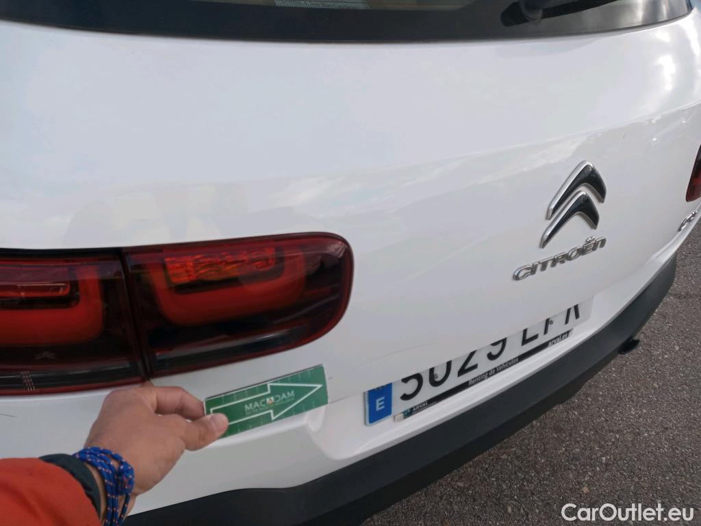  Citroen  C4 Cactus CITROEN  / 2018 / 5P / berlina con portón BlueHDi 100 S&S Feel #45
