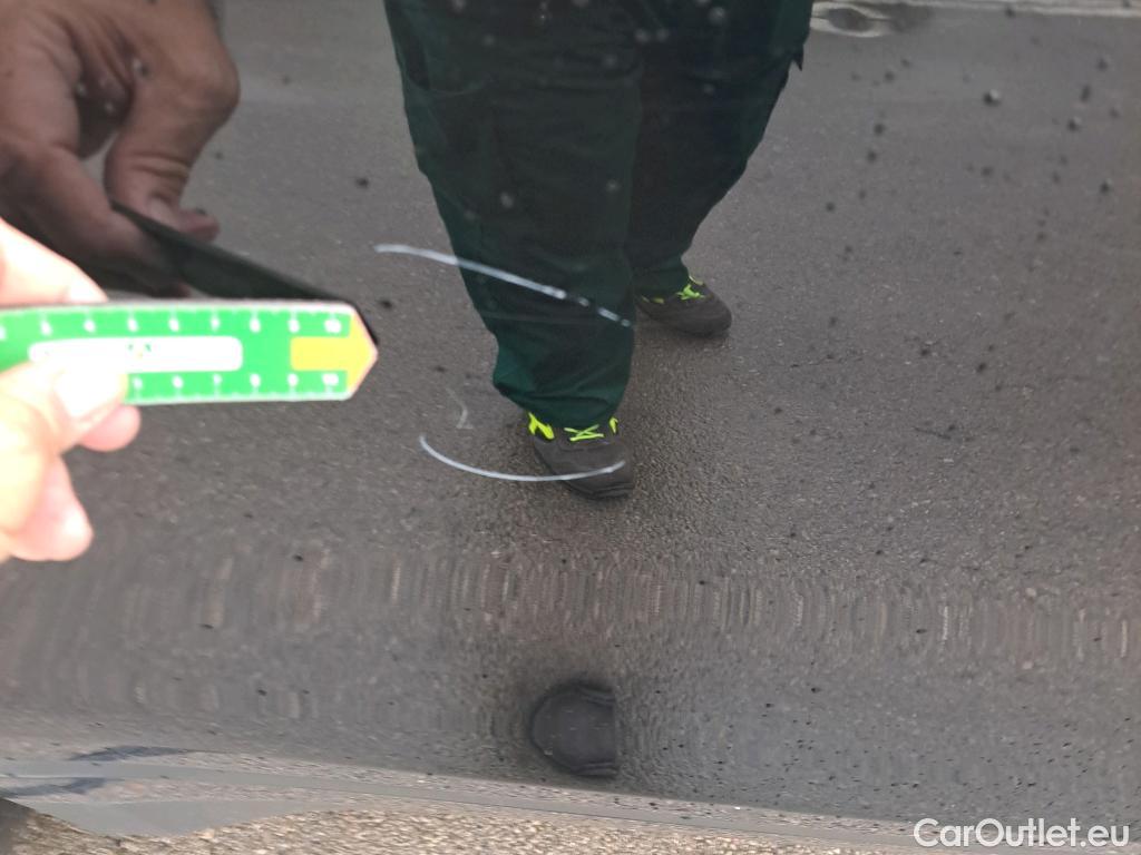  Land Rover  Range Rover LAND ROVER  Velar / 2017 / 5P / todoterreno 2.0 D240 177kW (240CV) S 4WD Auto #14