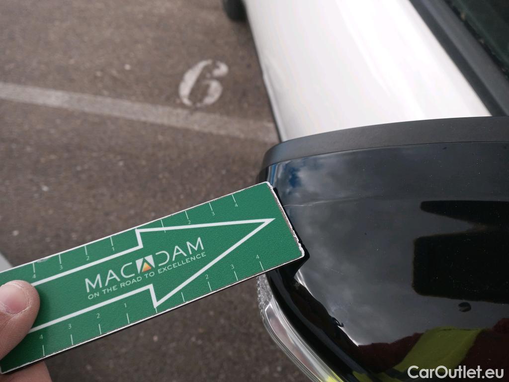  Citroen  C4 Cactus CITROEN  / 2018 / 5P / berlina con portón BlueHDi 100 S&S Feel #46