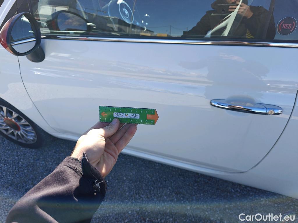  Fiat  500 FIAT  / 2015 / 3P / berlina con portón Red 1.0 Hybrid 51KW (70 CV)(SP)(SL) (AC4) #9