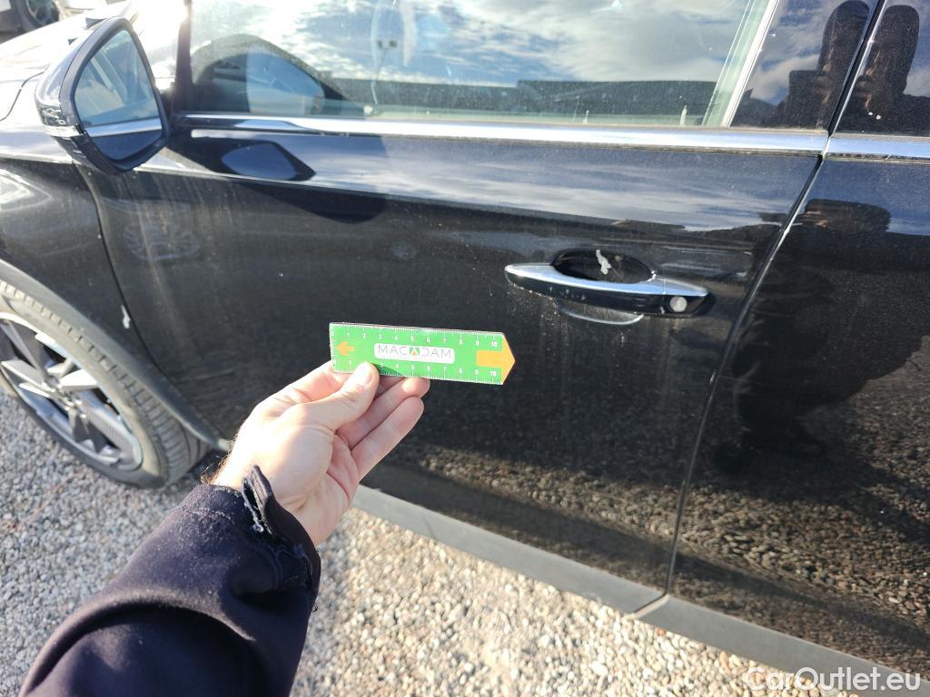  DS  DS7 DS DS 7 Crossback / 2017 / 5P / todoterreno 1.6 E-Tense 225 Auto Bastille + #27