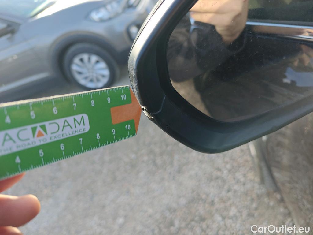  DS  DS7 DS DS 7 Crossback / 2017 / 5P / todoterreno 1.6 E-Tense 225 Auto Bastille + #7