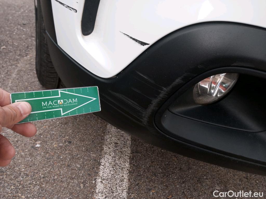  Citroen  C4 Cactus CITROEN  / 2018 / 5P / berlina con portón BlueHDi 100 S&S Feel #12