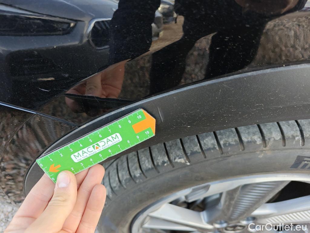  DS  DS7 DS DS 7 Crossback / 2017 / 5P / todoterreno 1.6 E-Tense 225 Auto Bastille + #61