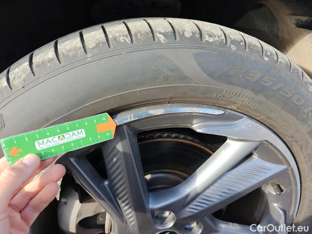  DS  DS7 DS DS 7 Crossback / 2017 / 5P / todoterreno 1.6 E-Tense 225 Auto Bastille + #17