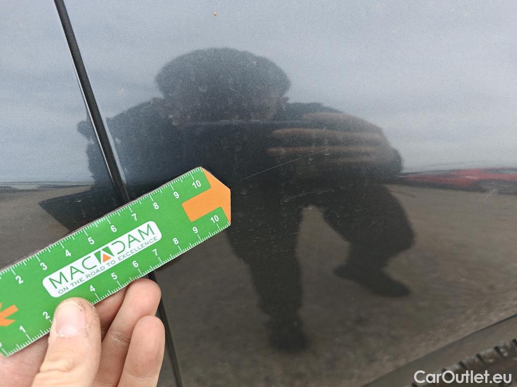  Bmw  X2 BMW  / 2017 / 5P / todoterreno sDrive18d (AC) #26