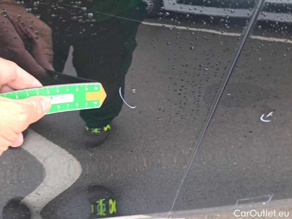  Land Rover  Range Rover LAND ROVER  Velar / 2017 / 5P / todoterreno 2.0 D240 177kW (240CV) S 4WD Auto #8