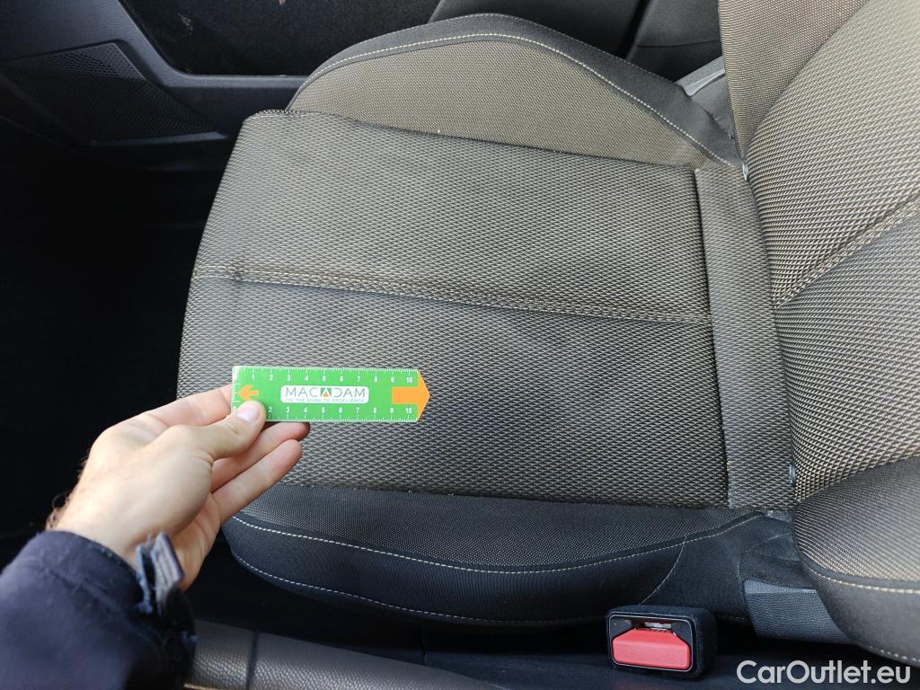  DS  DS7 DS DS 7 Crossback / 2017 / 5P / todoterreno 1.6 E-Tense 225 Auto Bastille + #41