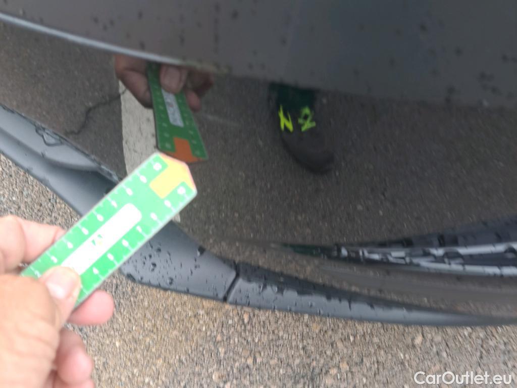  Land Rover  Range Rover LAND ROVER  Velar / 2017 / 5P / todoterreno 2.0 D240 177kW (240CV) S 4WD Auto #30