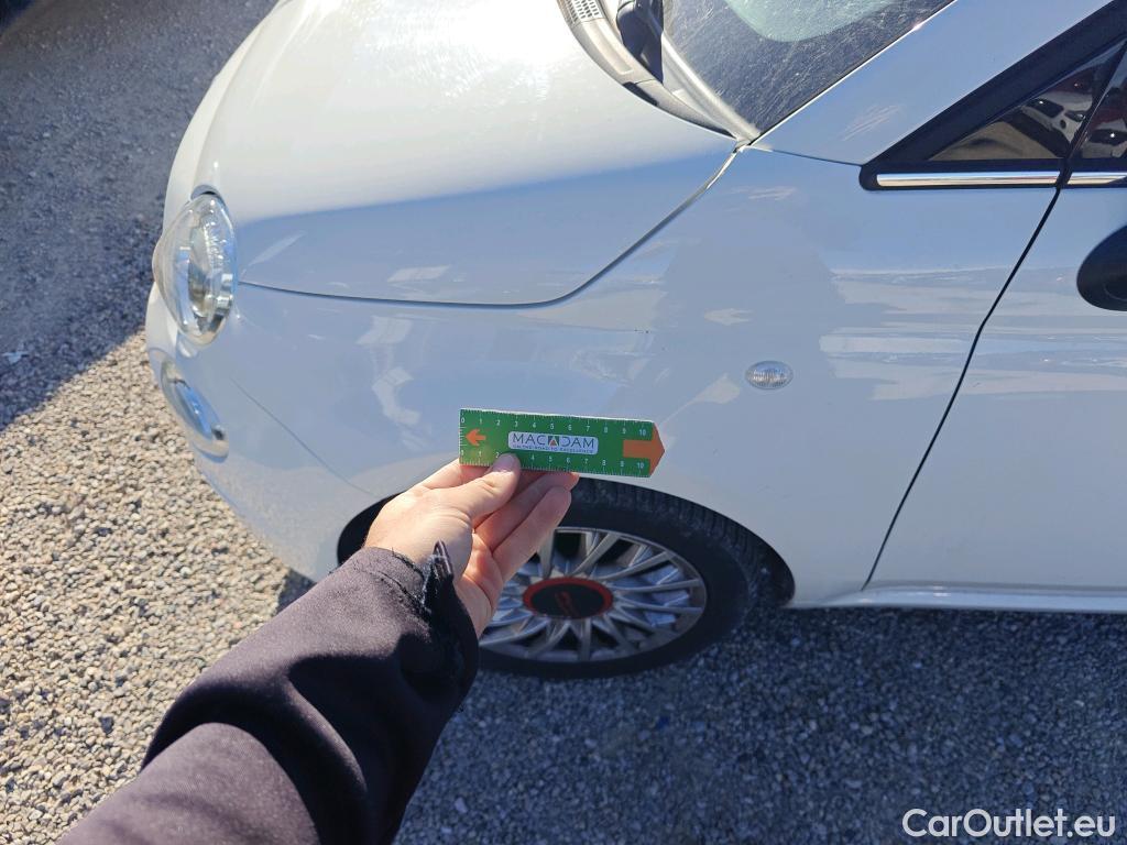  Fiat  500 FIAT  / 2015 / 3P / berlina con portón Red 1.0 Hybrid 51KW (70 CV)(SP)(SL) (AC4) #1