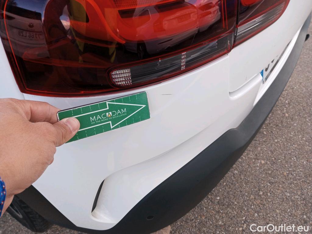  Citroen  C4 Cactus CITROEN  / 2018 / 5P / berlina con portón BlueHDi 100 S&S Feel #40