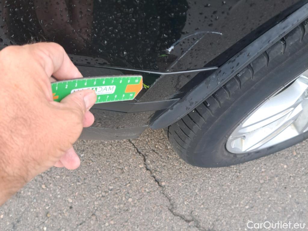  Land Rover  Range Rover LAND ROVER  Velar / 2017 / 5P / todoterreno 2.0 D240 177kW (240CV) S 4WD Auto #20