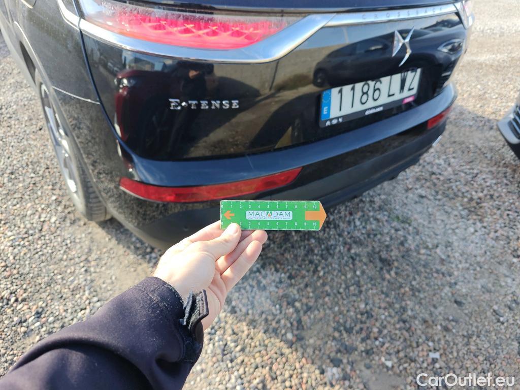  DS  DS7 DS DS 7 Crossback / 2017 / 5P / todoterreno 1.6 E-Tense 225 Auto Bastille + #49