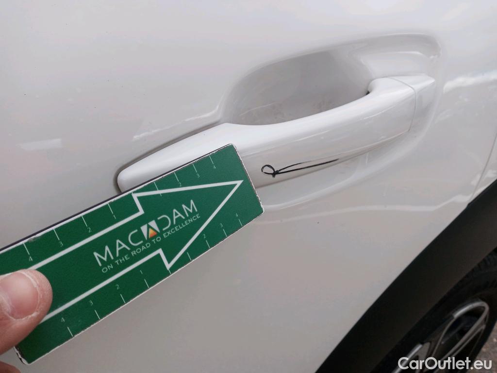  Citroen  C4 Cactus CITROEN  / 2018 / 5P / berlina con portón BlueHDi 100 S&S Feel #34