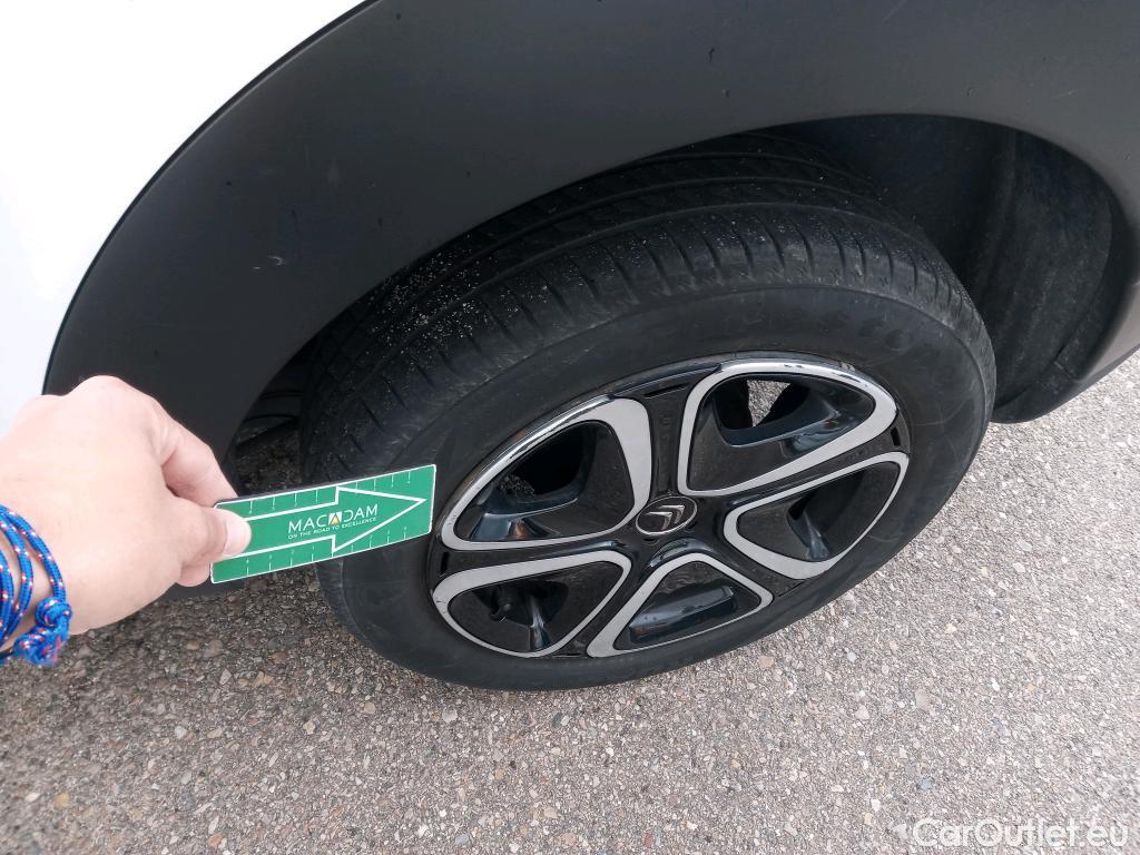  Citroen  C4 Cactus CITROEN  / 2018 / 5P / berlina con portón BlueHDi 100 S&S Feel #27