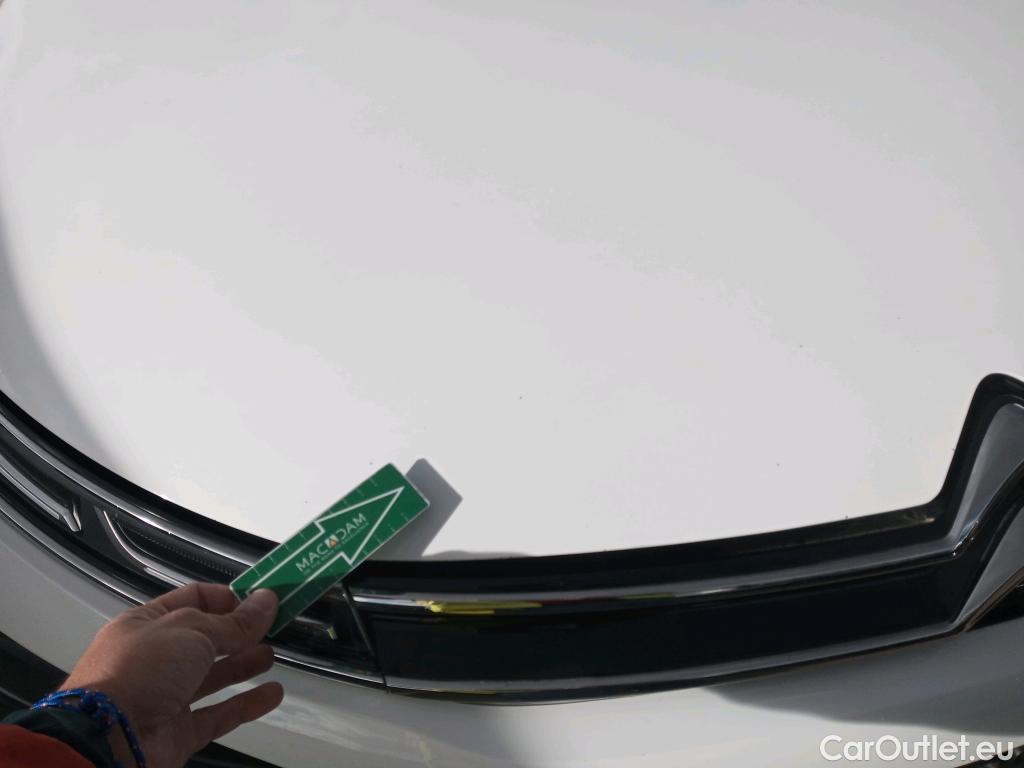  Citroen  C4 Cactus CITROEN  / 2018 / 5P / berlina con portón BlueHDi 100 S&S Feel #3