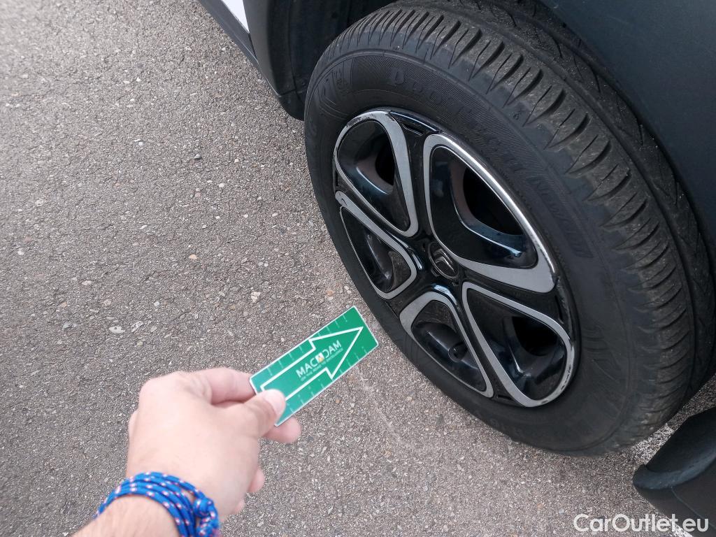  Citroen  C4 Cactus CITROEN  / 2018 / 5P / berlina con portón BlueHDi 100 S&S Feel #29