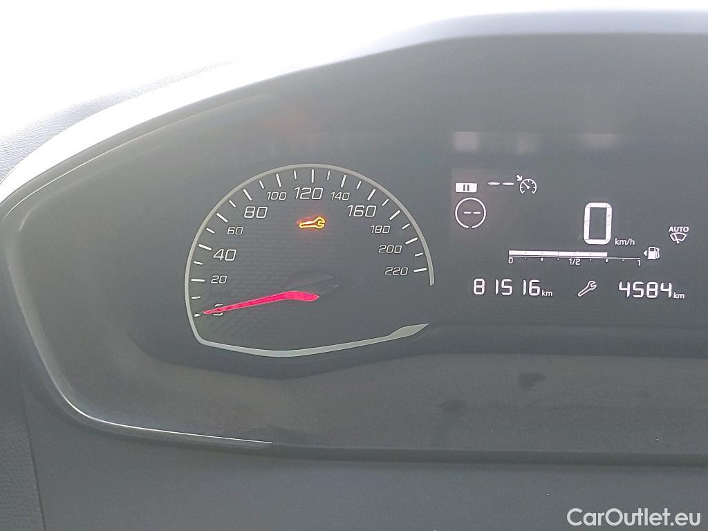  Peugeot  2008 PEUGEOT  / 2019 / 5P / todoterreno Active BlueHDI 81kW (110CV) #35