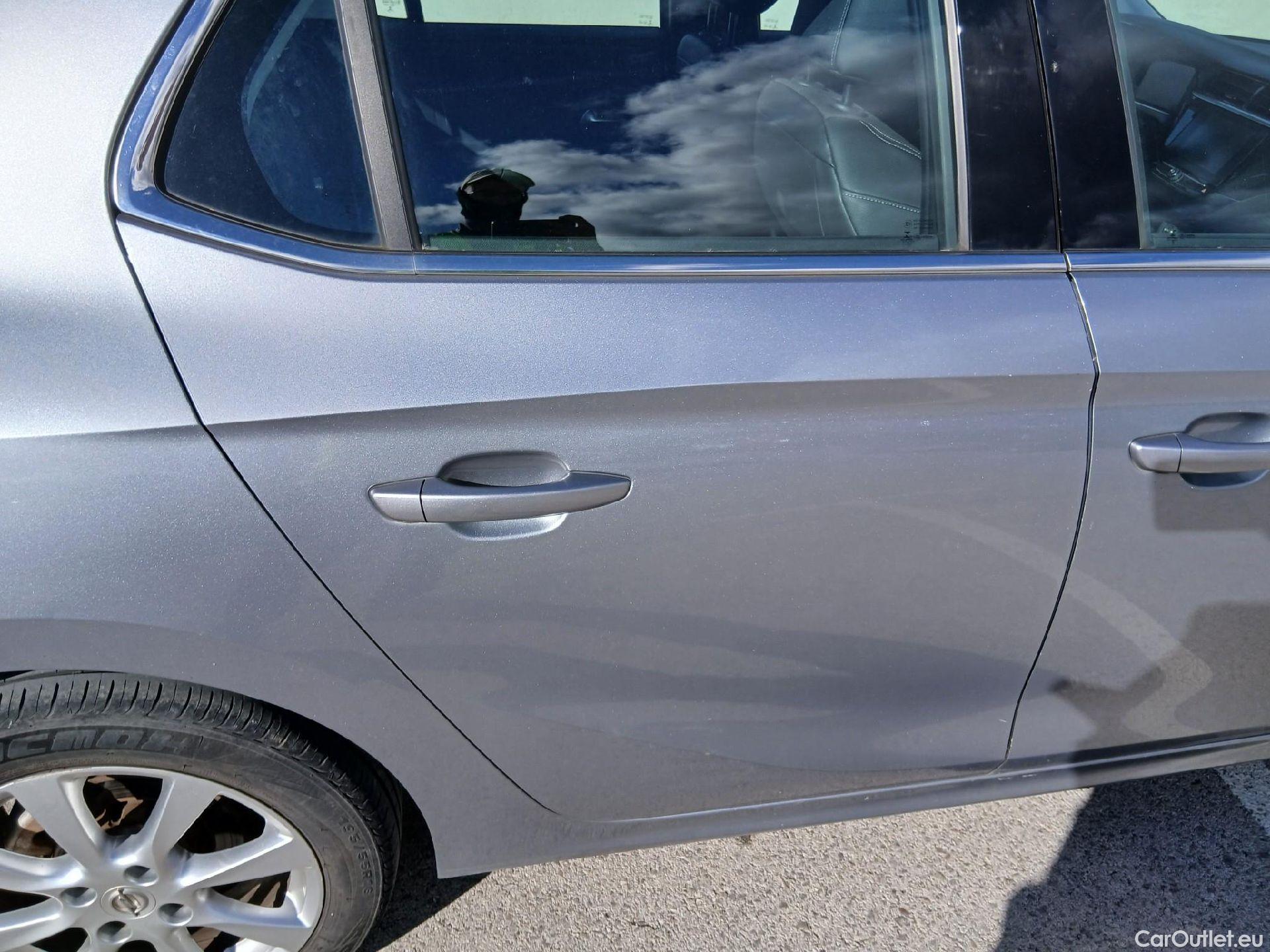  Opel  Corsa OPEL  / 2019 / 5P / berlina con portón 1.2T XHL 74kW (100CV) Elegance #33