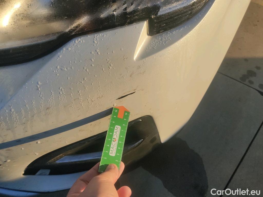  Peugeot  3008 PEUGEOT  / 2016 / 5P / todoterreno 1.5 BlueHDi 96kW (130CV) S&S Allure EAT8 #18