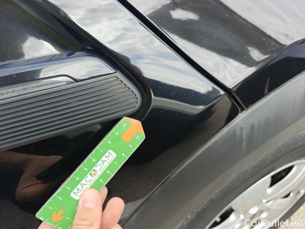  Mini  Cooper MINI MINI / 2021 / 5P / berlina con portón  5 PUERTAS #35