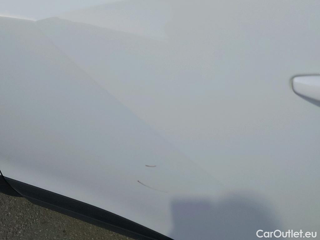  Peugeot  2008 PEUGEOT  / 2019 / 5P / todoterreno Active BlueHDI 81kW (110CV) #13