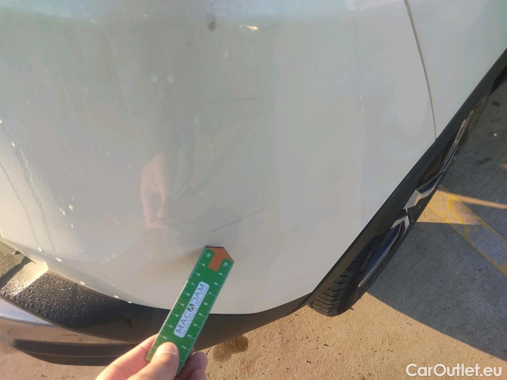  Peugeot  3008 PEUGEOT  / 2016 / 5P / todoterreno 1.5 BlueHDi 96kW (130CV) S&S Allure EAT8 #27