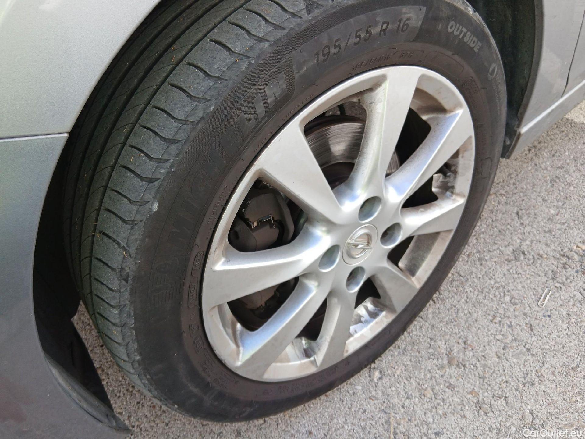  Opel  Corsa OPEL  / 2019 / 5P / berlina con portón 1.2T XHL 74kW (100CV) Elegance #7