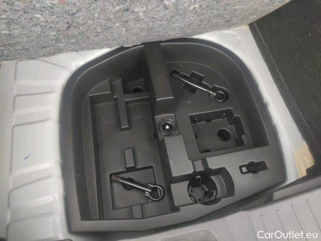  Nissan  Juke NISSAN  / 2019 / 5P / crossover DIG-T 84 kW (114 CV) DCT 7 Vel. Acenta (AC4) #15