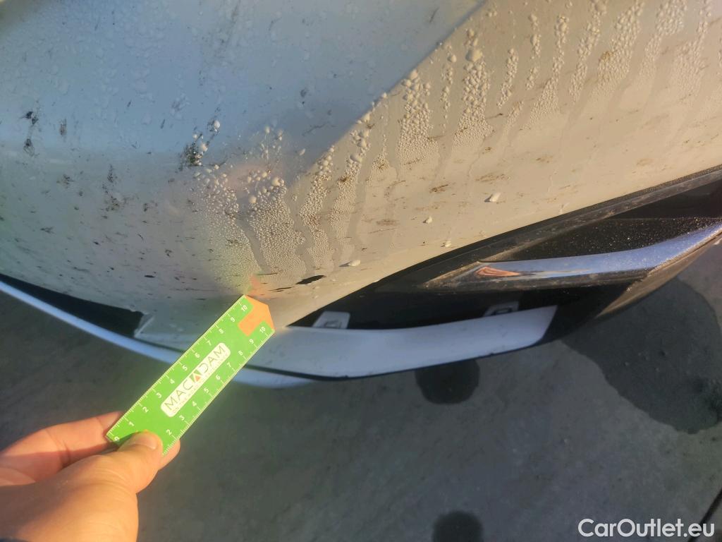  Peugeot  3008 PEUGEOT  / 2016 / 5P / todoterreno 1.5 BlueHDi 96kW (130CV) S&S Allure EAT8 #19