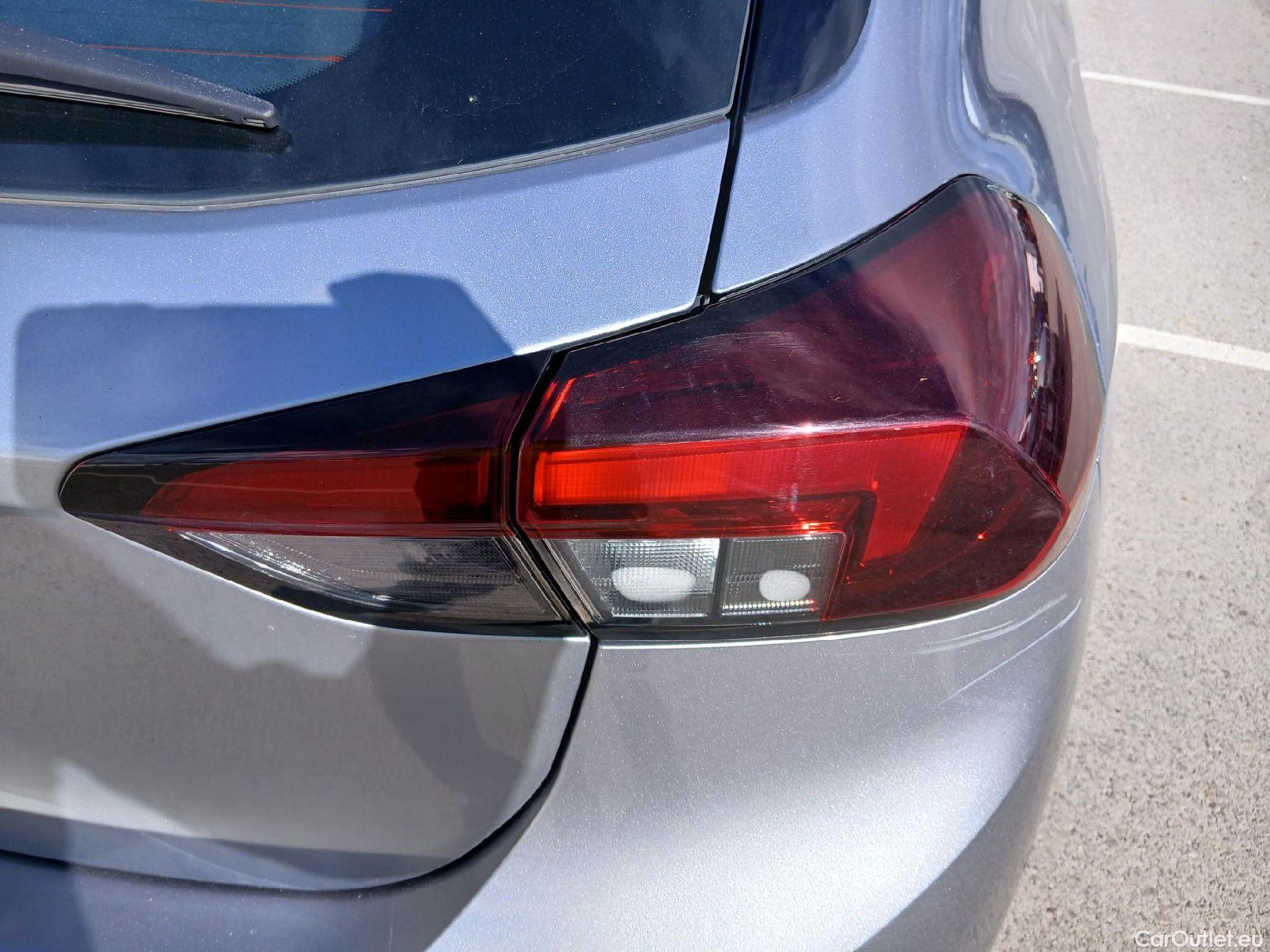  Opel  Corsa OPEL  / 2019 / 5P / berlina con portón 1.2T XHL 74kW (100CV) Elegance #23